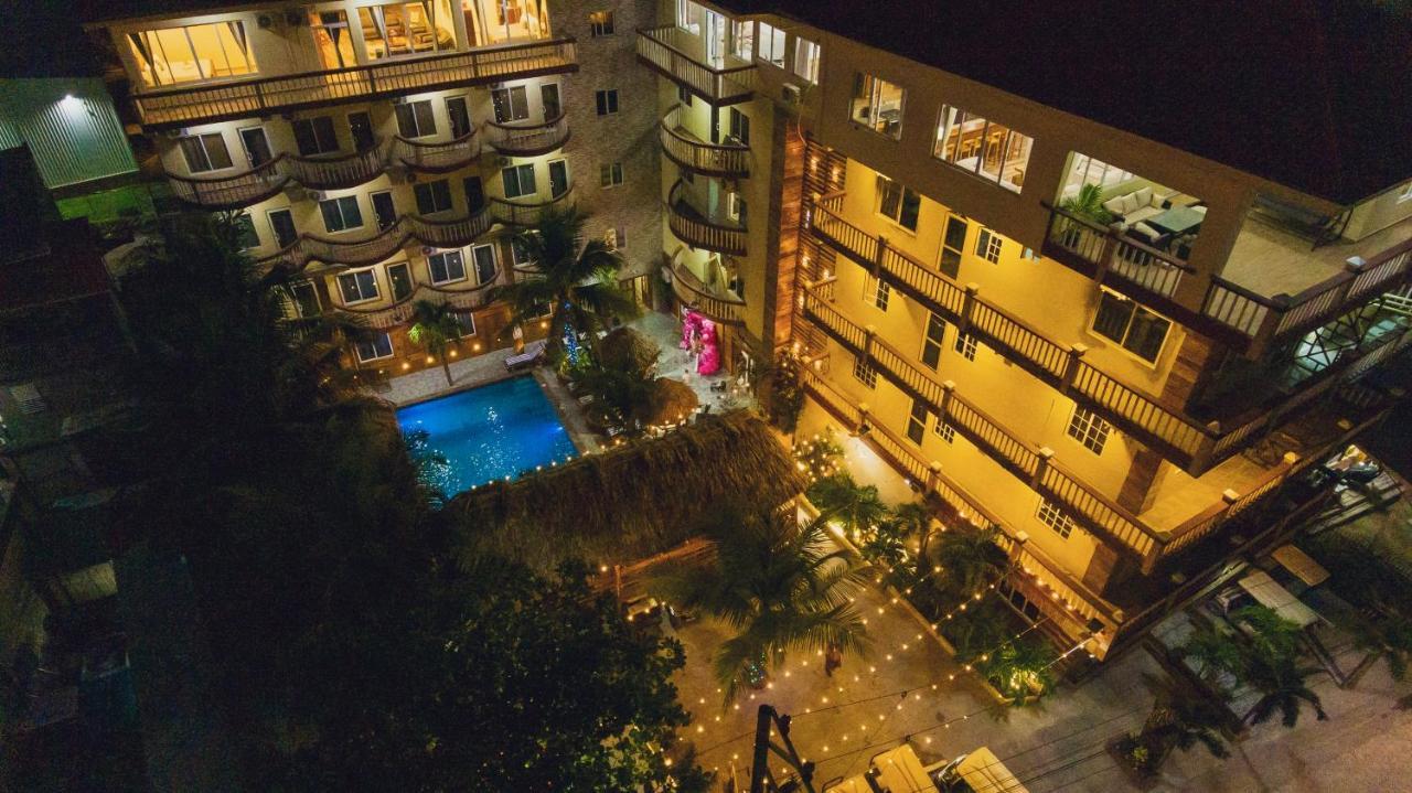 Tropical Palace Hotel San Pedro  Exteriér fotografie